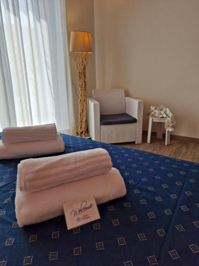 Hotel Orchidea ลินญาโน ซับเบียโดโร ภายนอก รูปภาพ