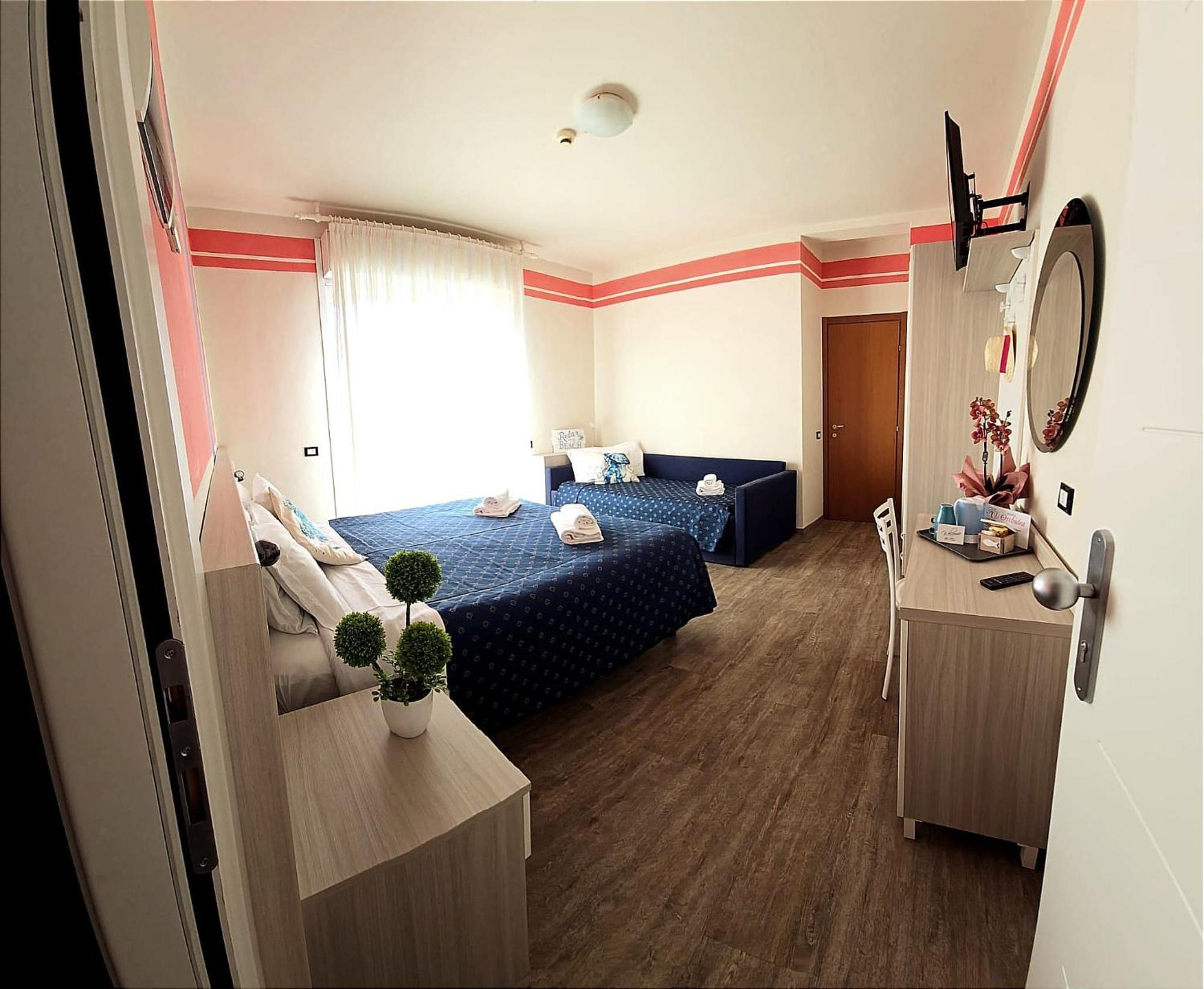 Hotel Orchidea ลินญาโน ซับเบียโดโร ภายนอก รูปภาพ